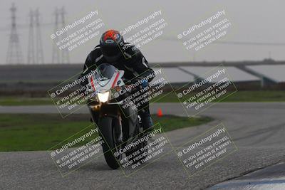 media/Nov-30-2025-TrackDaz (Sun) [[d8b22663df]]/A Group/Session 4 (Wheelie Bump)/